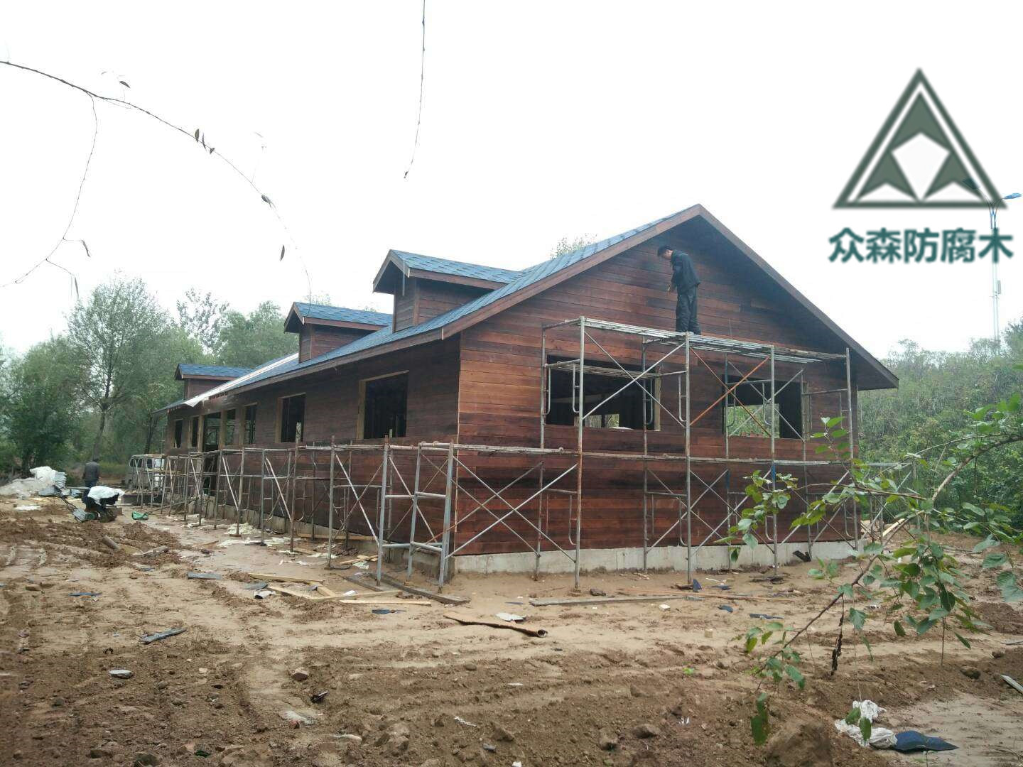 鄭州防腐木廠-木屋